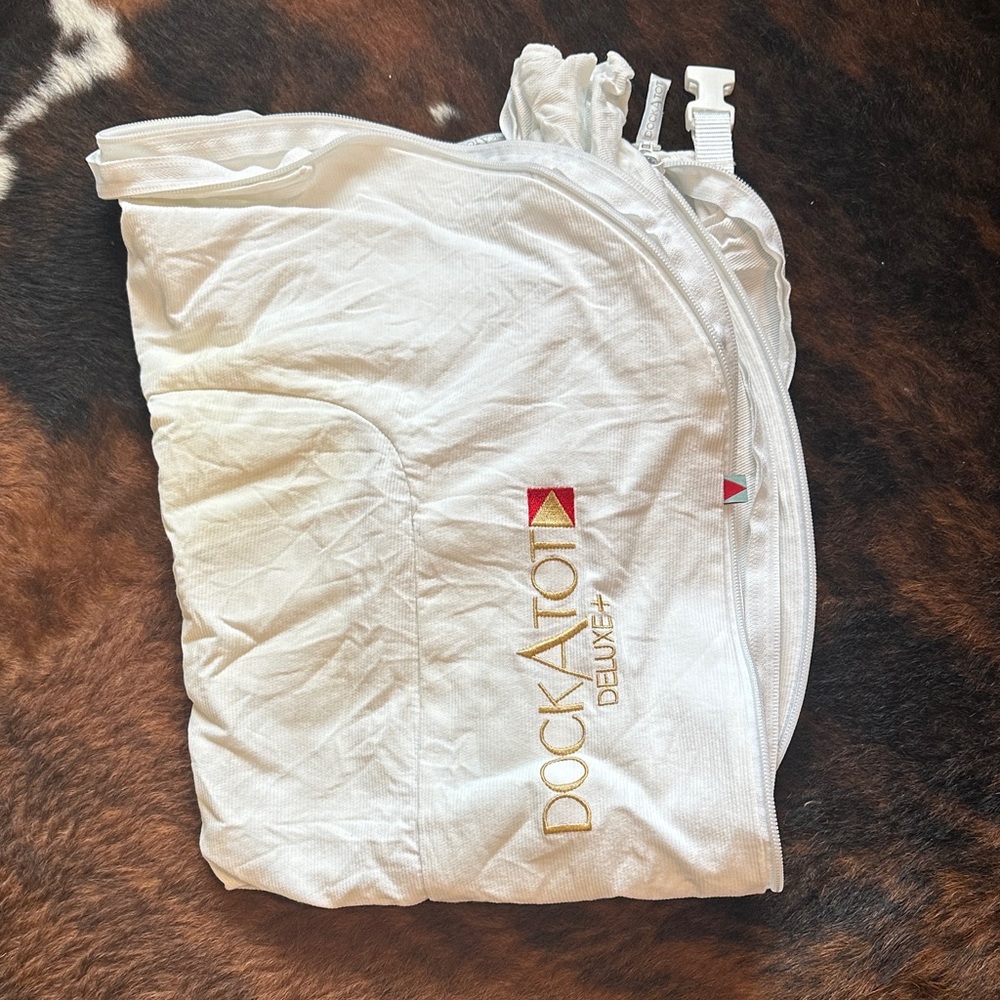 DockATot Deluxe White Kids Accessory